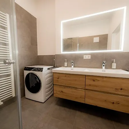 Apartment Bonnystay Downtown - Mitten In Der Altstadt Passau`s Passau